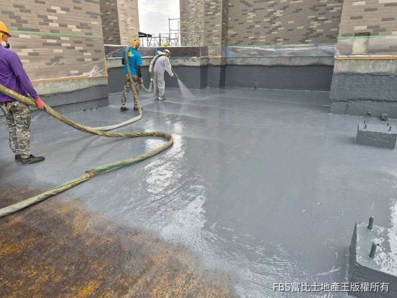 品牌建商近年皆從不同面向回應低碳建築與ESG趨勢。(圖/記者莊亞築攝影)