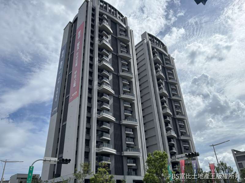 豐邑集團在14期連推三案。(圖/記者莊亞築攝影)